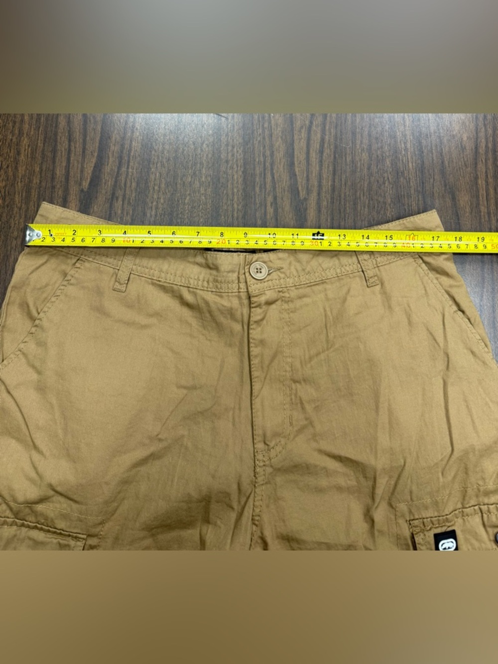 Ecko Unlimited Tan Cargo Shorts with Multiple Pockets size 34 - Picture 5 of 14